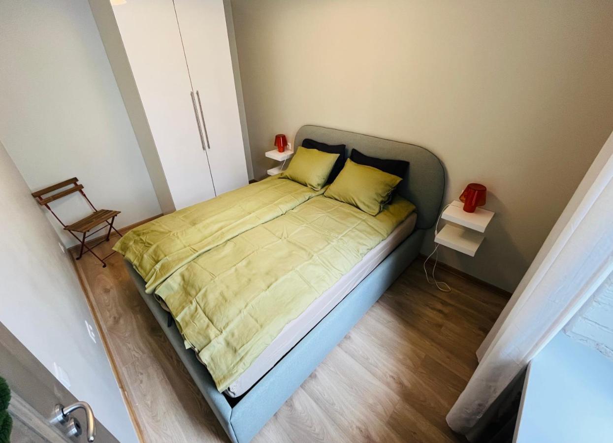 Library House Apartment Quiet&Compact 2 Rooms&Beds ريغا المظهر الخارجي الصورة